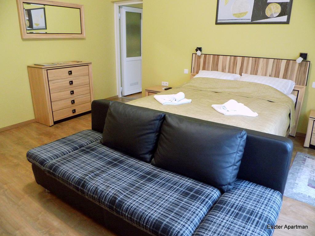 Eszter Apartman Bekescsaba Luaran gambar